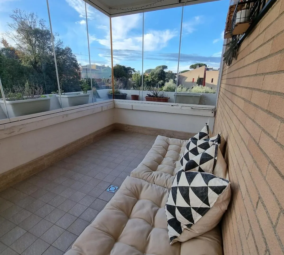 Riva Aurelia Apartment Rome
